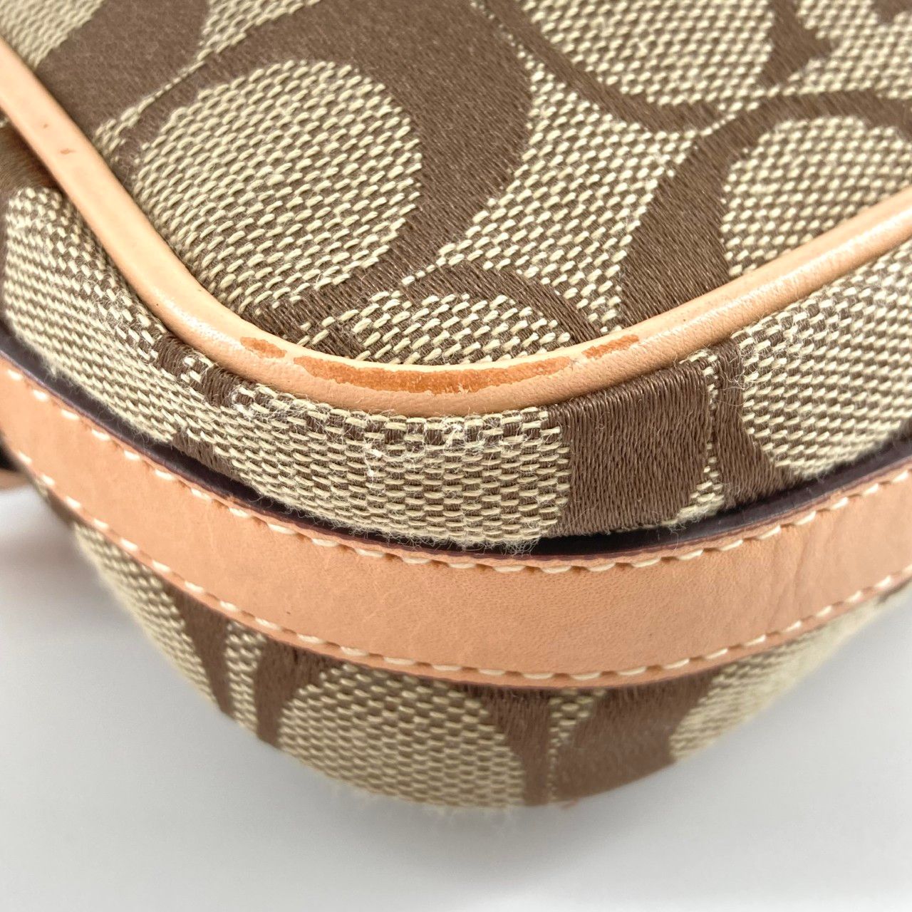 COACH（コーチ） 6616 ショルダーバッグ ベージュ - メルカリ