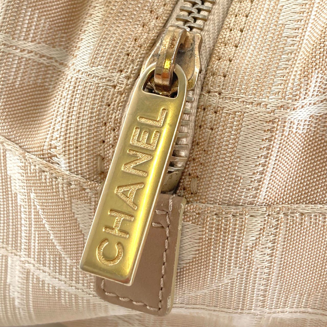 CHANEL（シャネル） ニュートラベルライン A15828 ボストンバッグ 