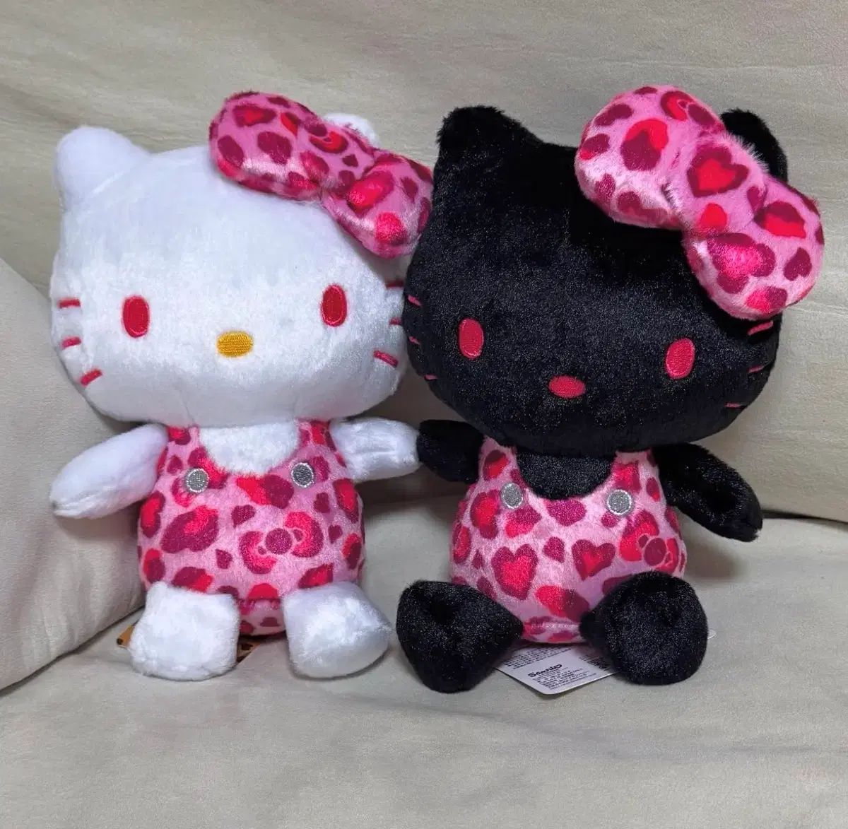 Sanrio ハローキティ レオパード（ホピ）白・ブラック ぬいぐるみ まとめ