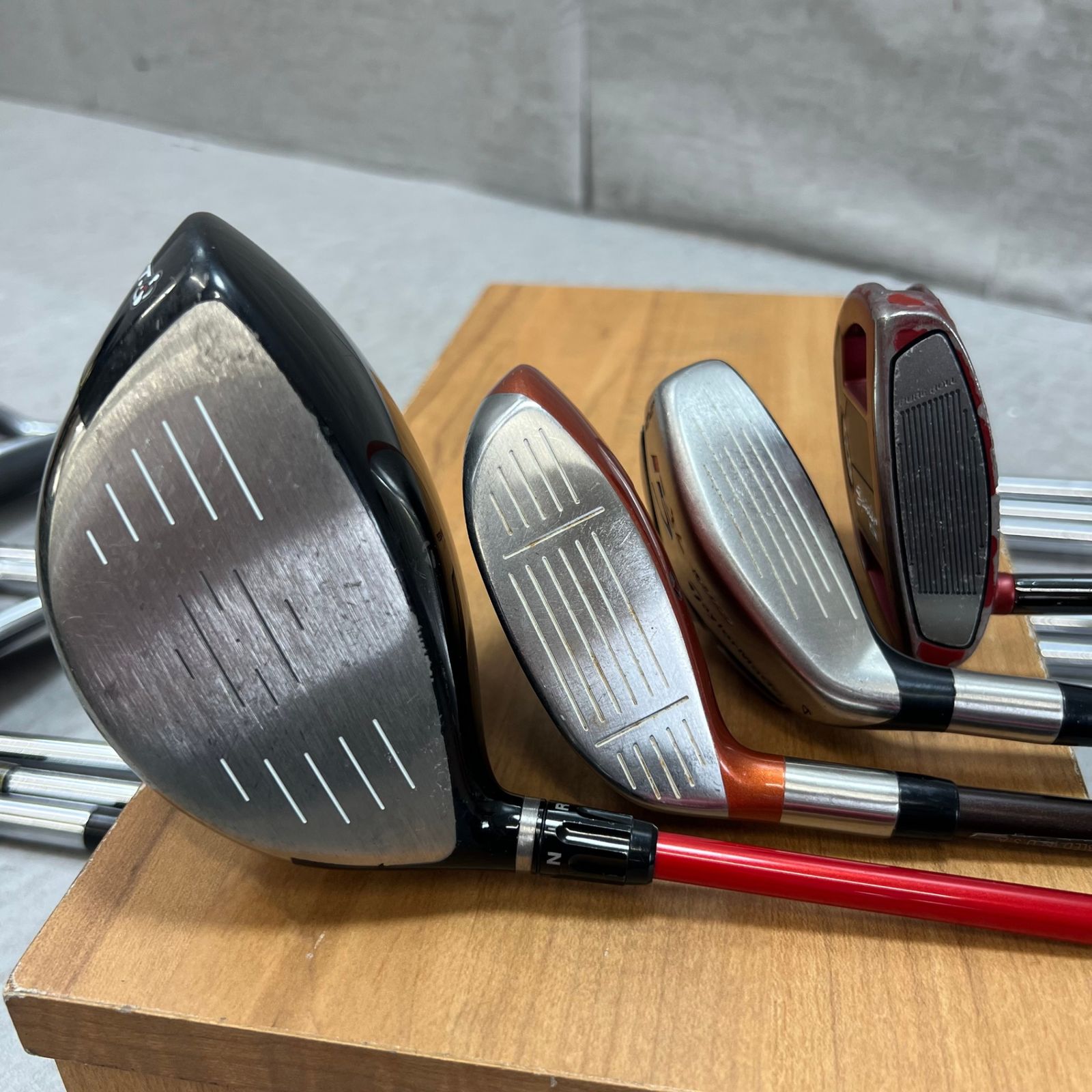 TaylorMade テーラーメイド メンズゴルフ クラブセット 13本 右利き用