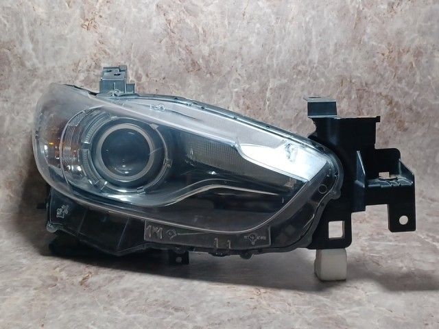 コーティング済 アテンザ GJ2FP 右ヘッドランプ・ヘッドライト XD L