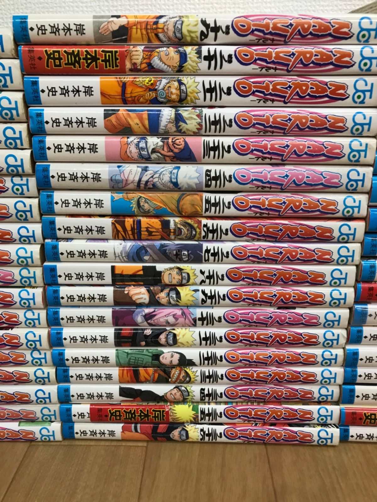 おまけ多数❗️送料無料❗️ナルト全巻1〜72巻＋28冊 岸本斉史 【公式
