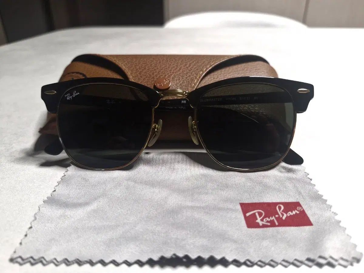 極美品 PRADA プラダ ラウンド型サングラス ハバナ柄 メタルフレーム