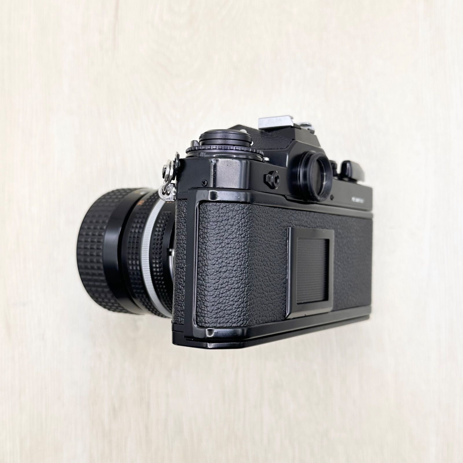 Nikon FE Nikon ニコン 一眼レフ フィルムカメラ Zoom-NIKKOR 35-70mm