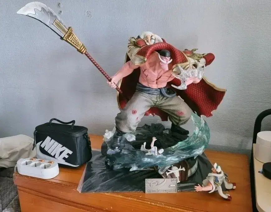 白ひげ 大型 レジンフィギュア 出品