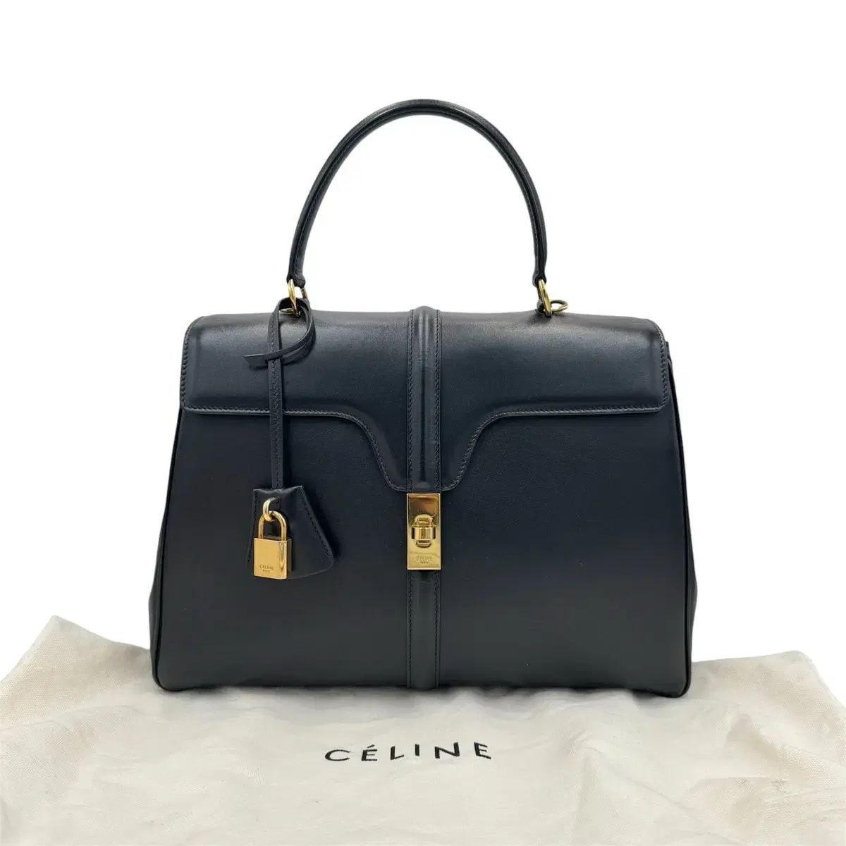 Celine セリーヌ Classic 16 サテン カーフスキン ミディ Mサイズ ブラック ゴールド