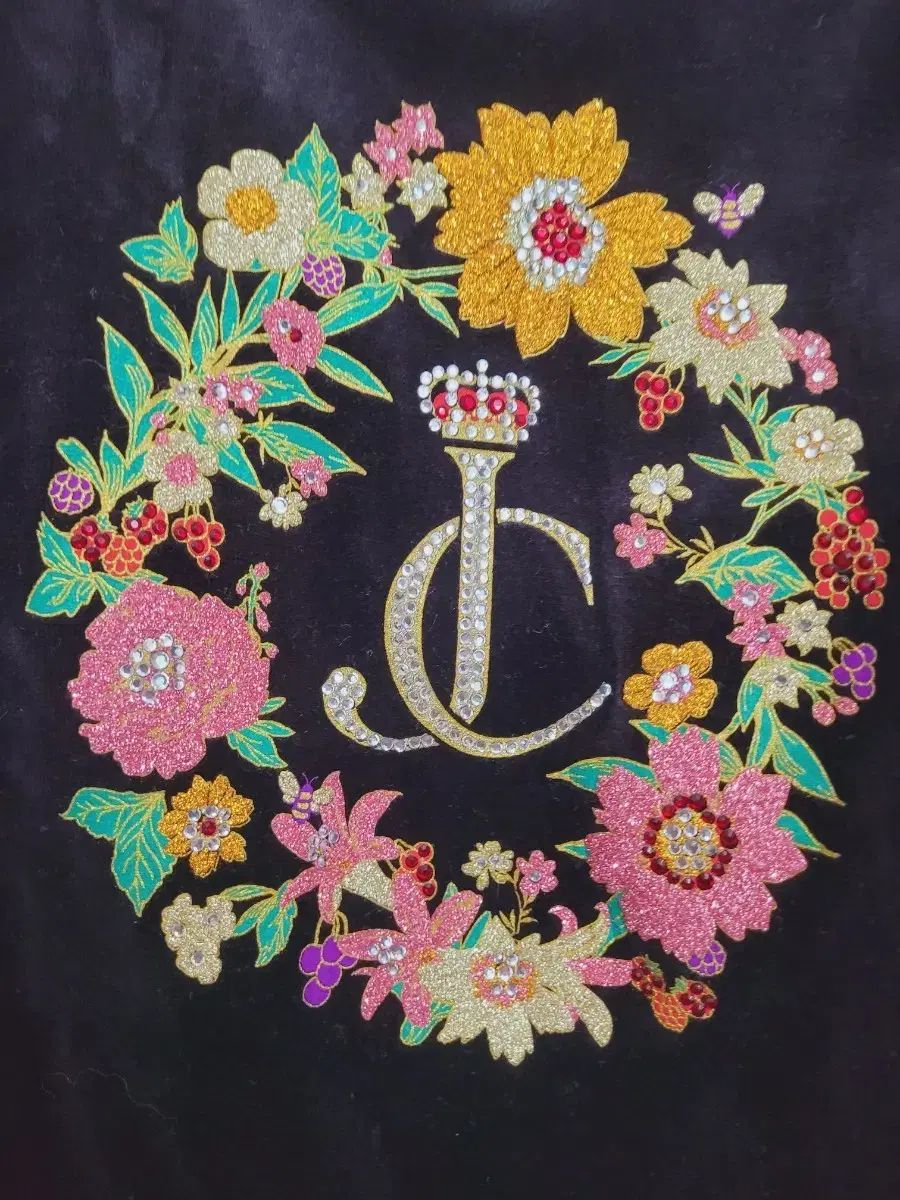 JUICY COUTURE ジューシークチュール ブラック ツアーベルベット フラワー 刺繍