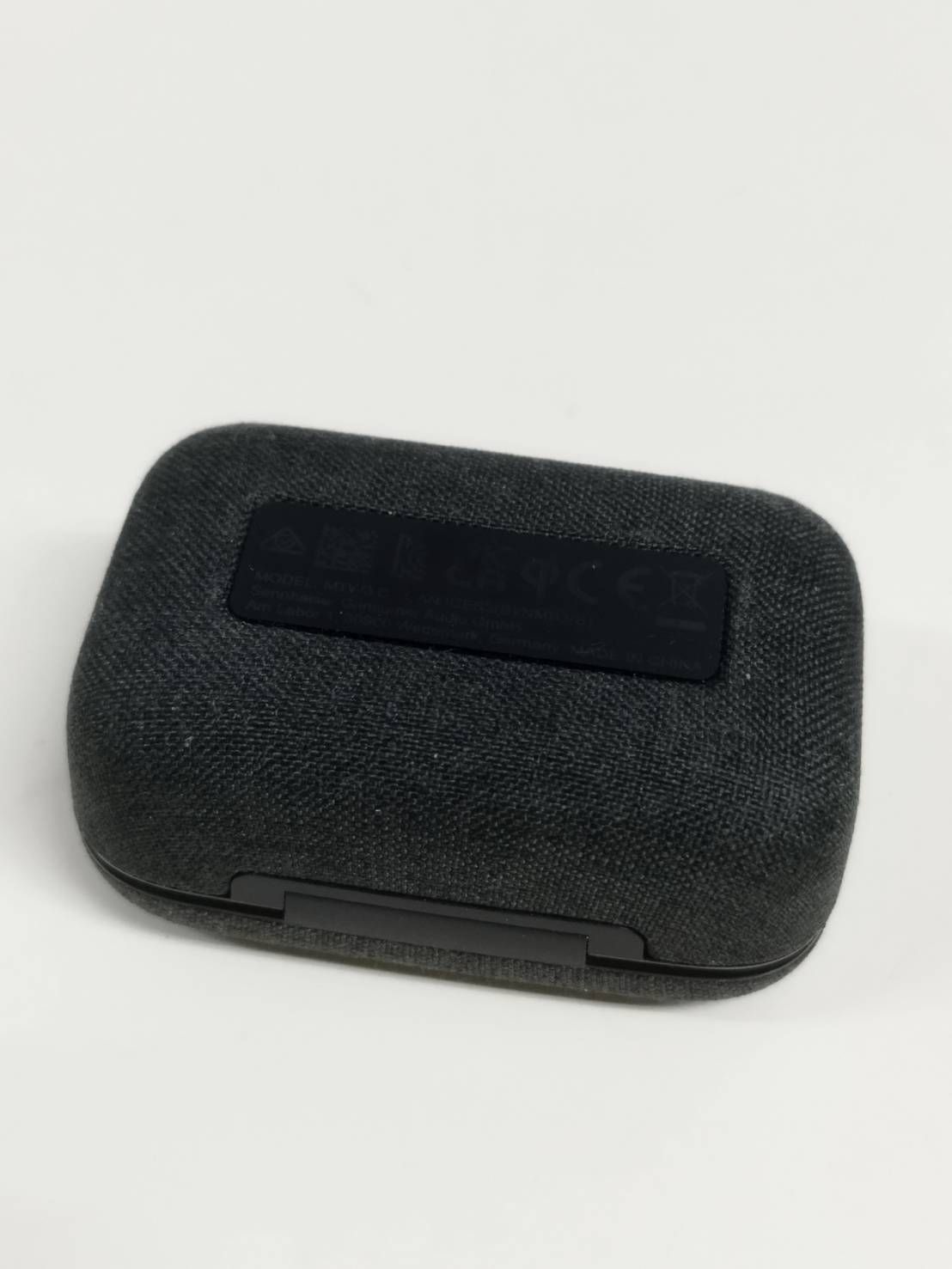 SENNHEISER MOMENTUM True Wireless 3/MTW3/充電ケースのみ！ - メルカリ