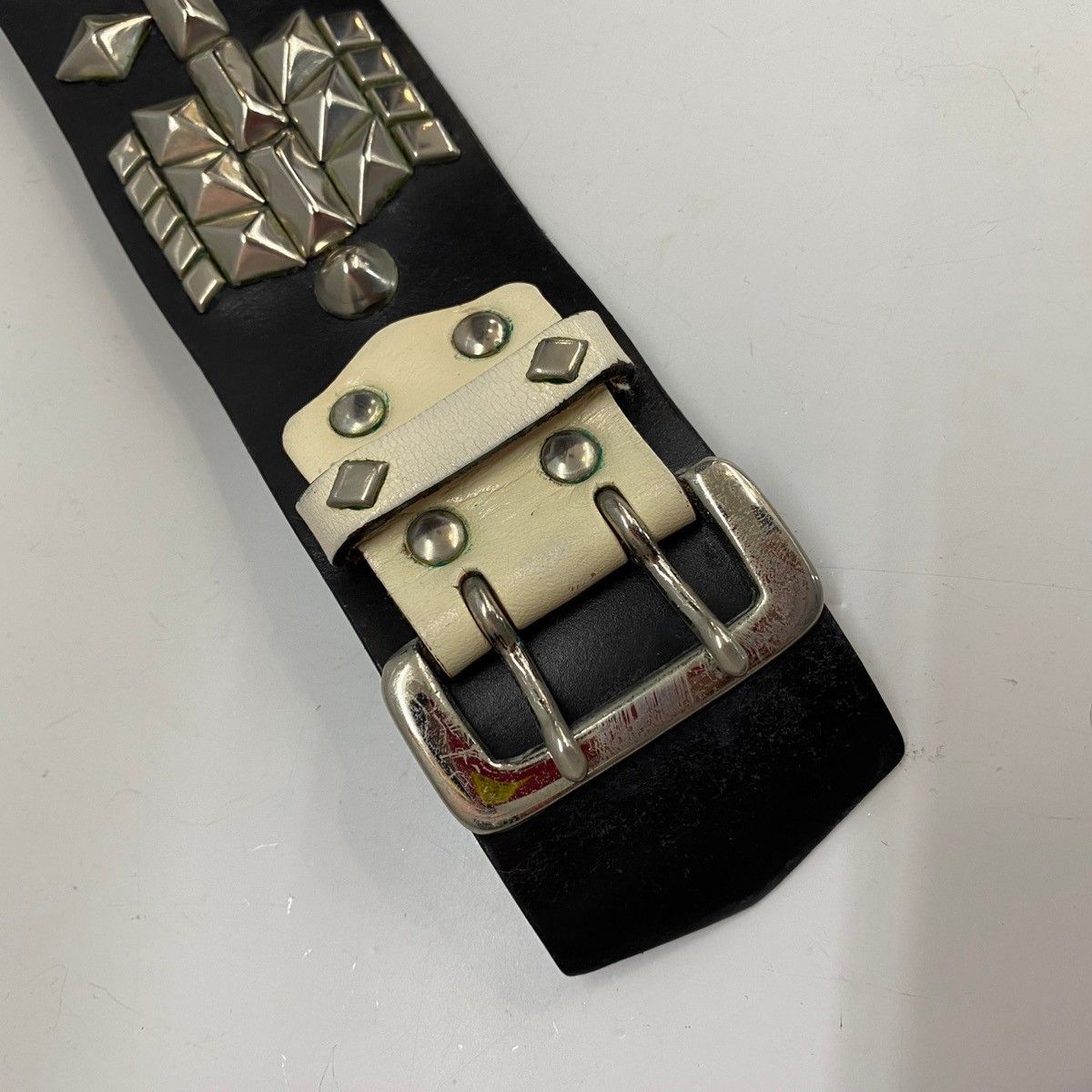 ウルフズヘッド WOLF'S HEAD WRIST BAND スタッズ レザー ブレスレット