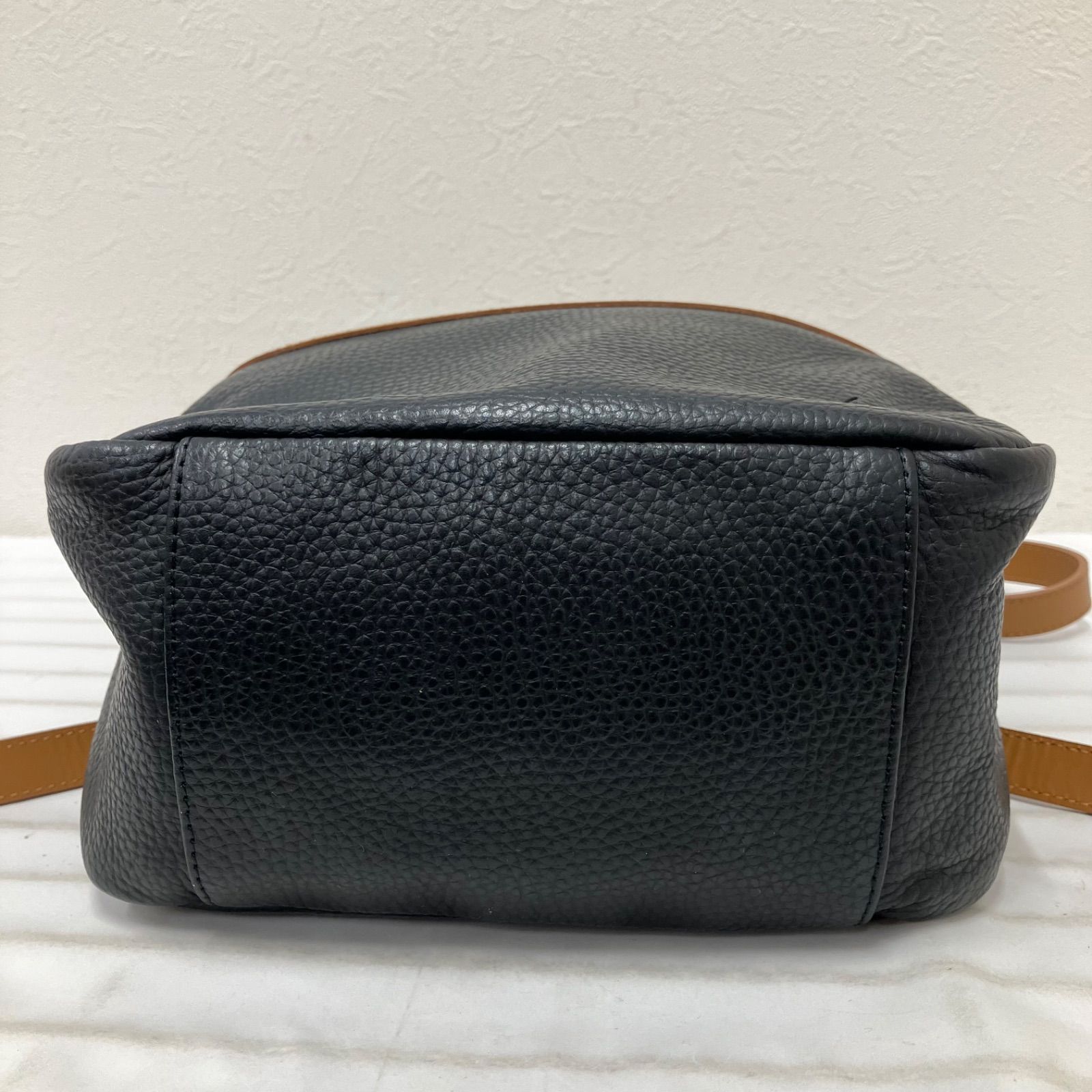 3664 良品 kitamura キタムラ 革 レザー リュックサック バックパック 