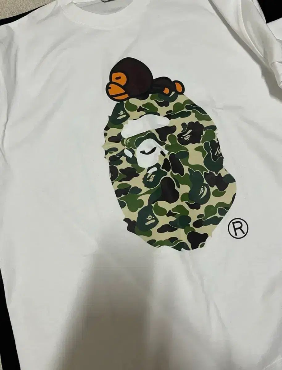 A BATHING APE アベイシングエイプ 半袖Tシャツ