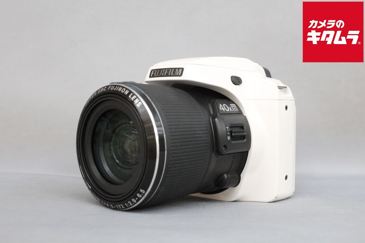 【中古】 【難あり品】 フジフイルム FinePix S8200 ホワイト