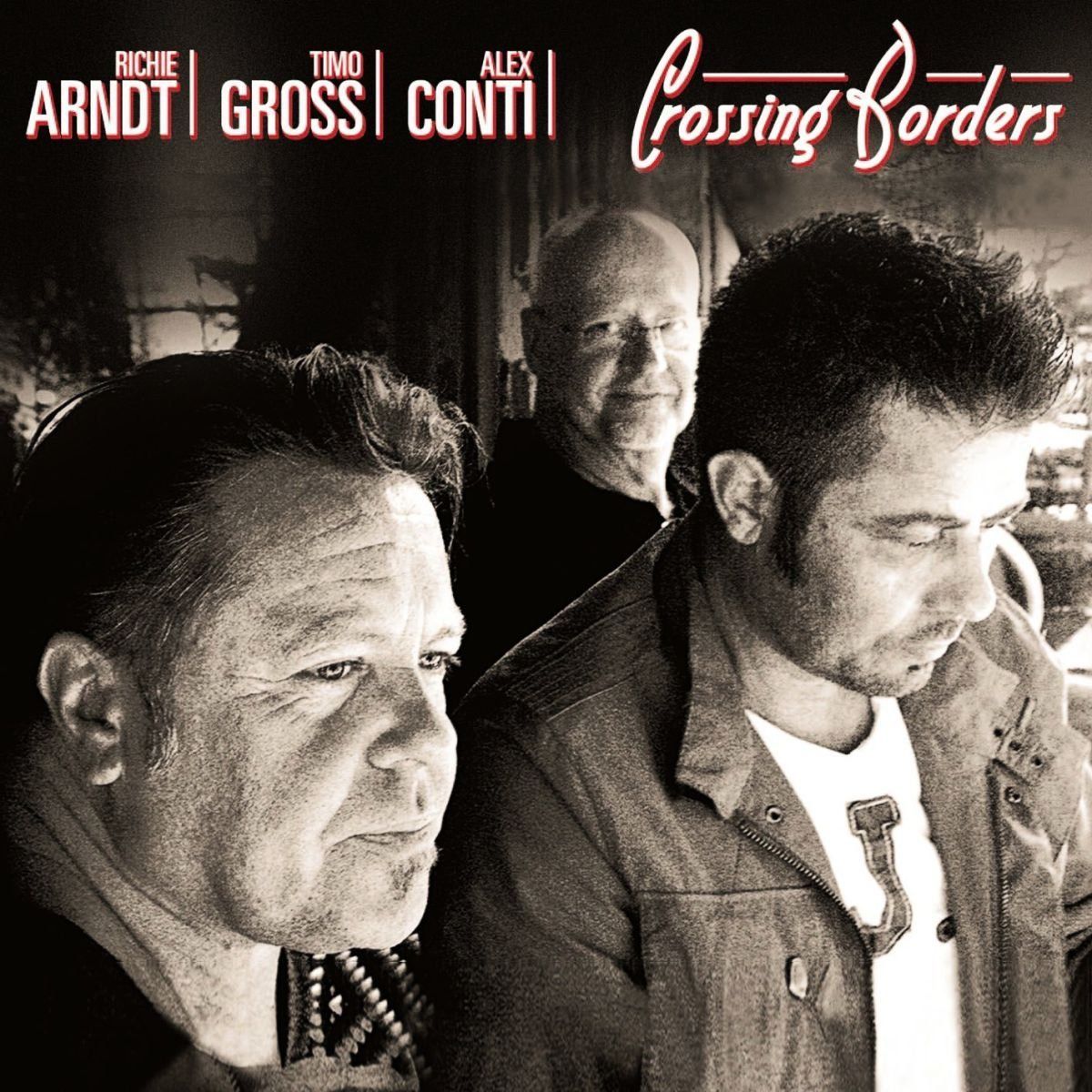 【CD】Crossing Borders
