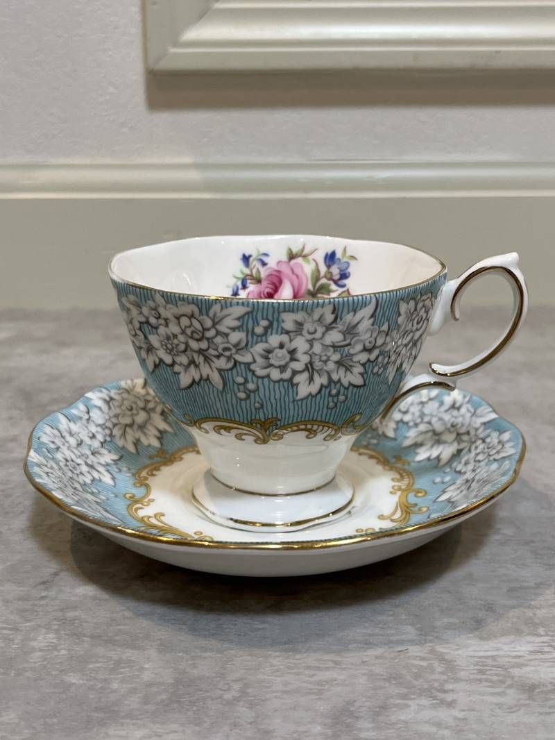 ロイヤルアルバート　カップ＆ソーサー ROYAL ALBERT ロイヤルアルバート ティーカップ＆ソーサー
