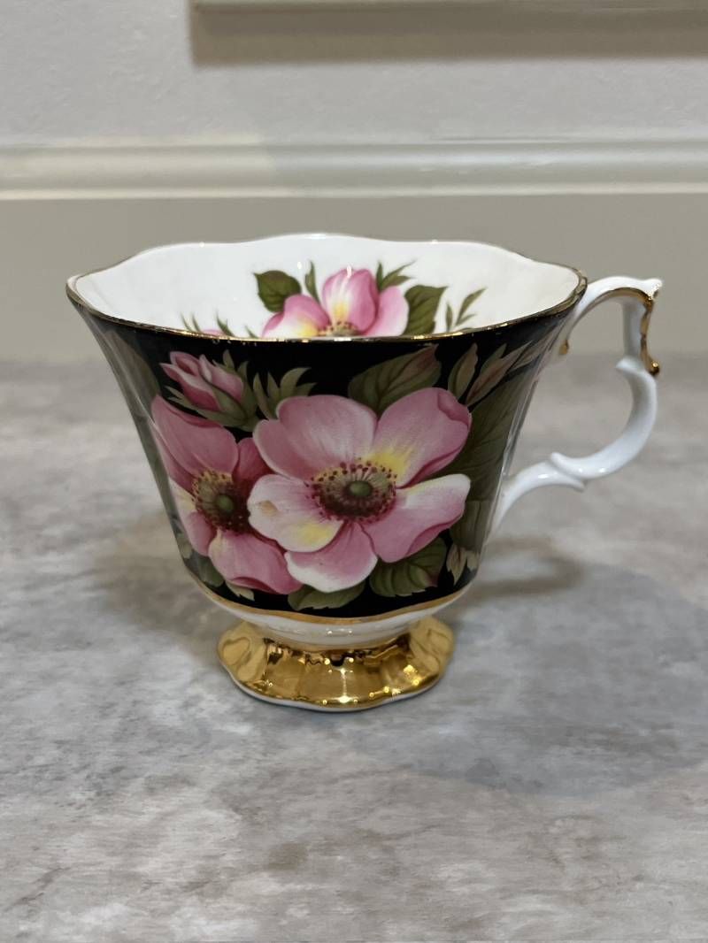 ROYAL ALBERT ロイヤルアルバート ティーカップ プロヴィンシャル