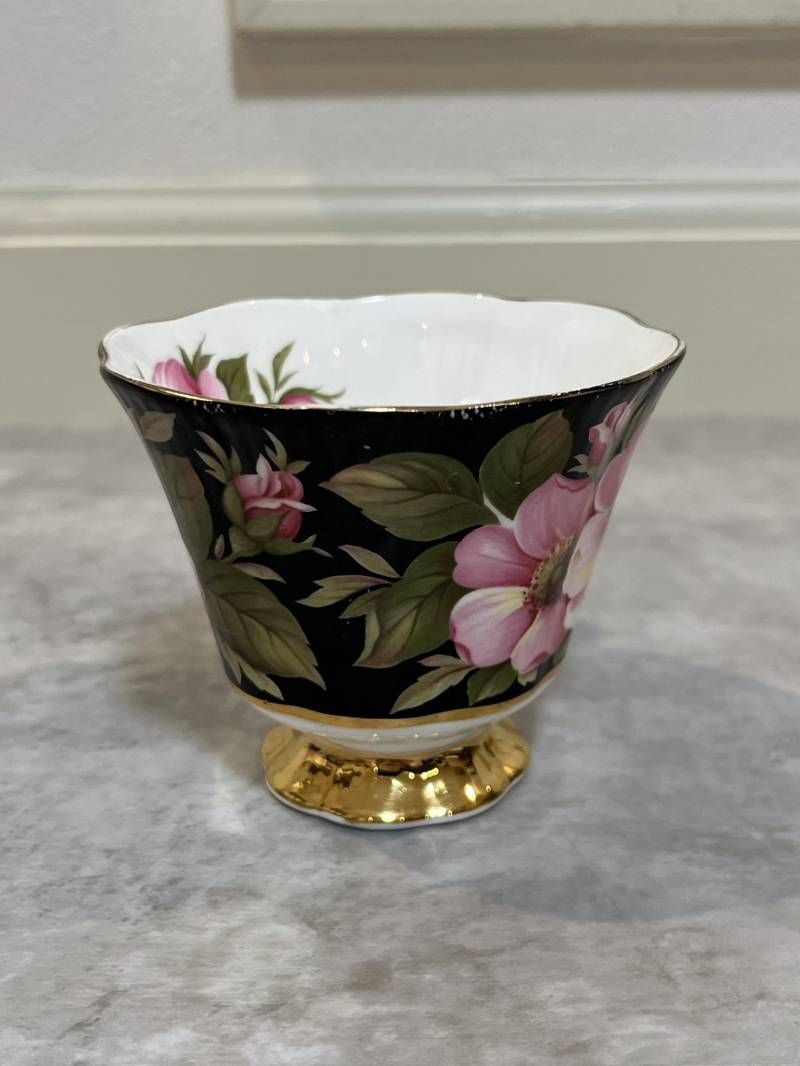 ROYAL ALBERT ロイヤルアルバート ティーカップ プロヴィンシャル