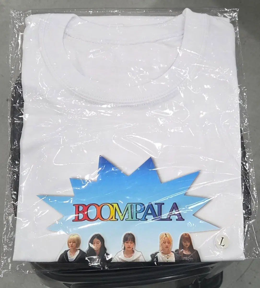 LE SSERAFIM(ルセラフィム・ルセラ) 公開番組 サノク 붐팔라 Tシャツ