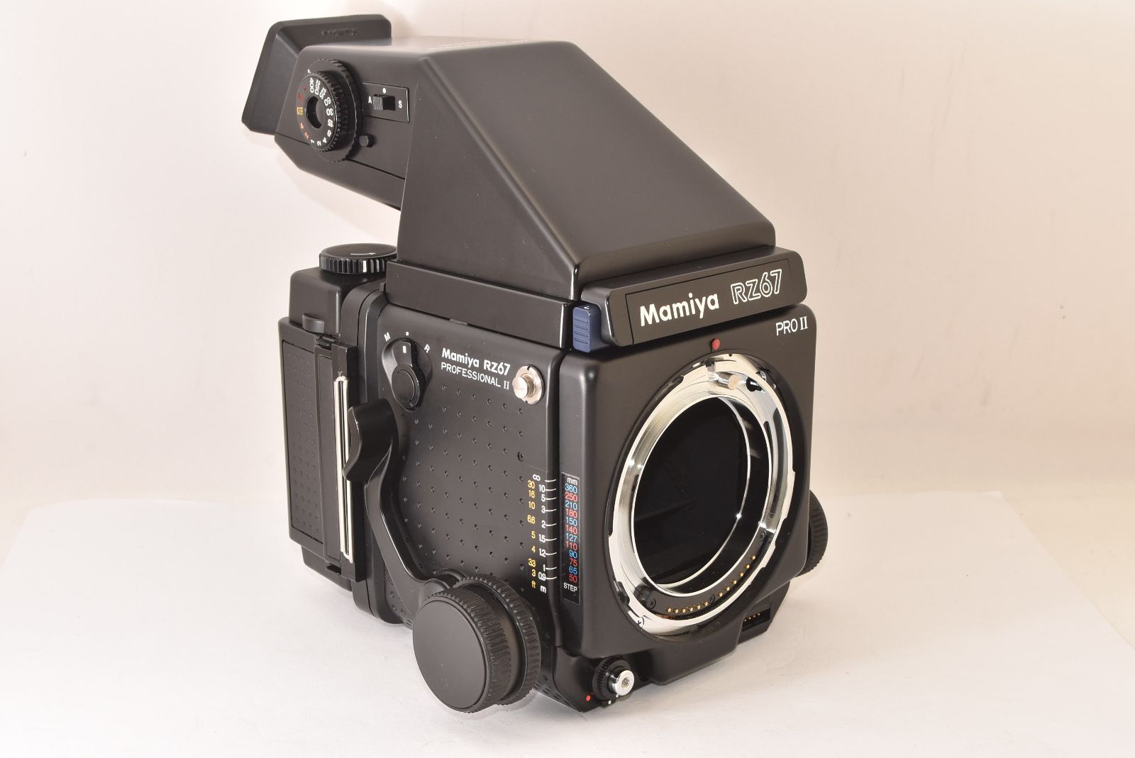 MAMIYA マミヤ RZ67 PROFESSIONAL II ボディ + AEプリズムファインダー
