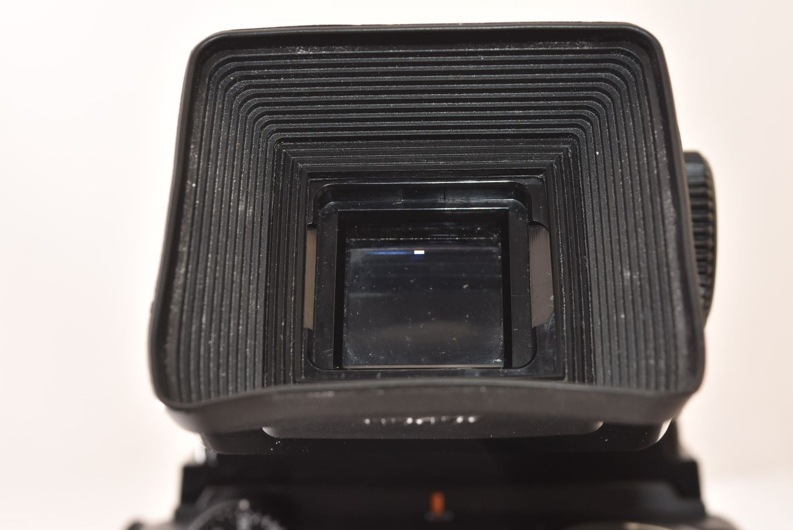 MAMIYA マミヤ RZ67 PROFESSIONAL II ボディ + AEプリズムファインダー