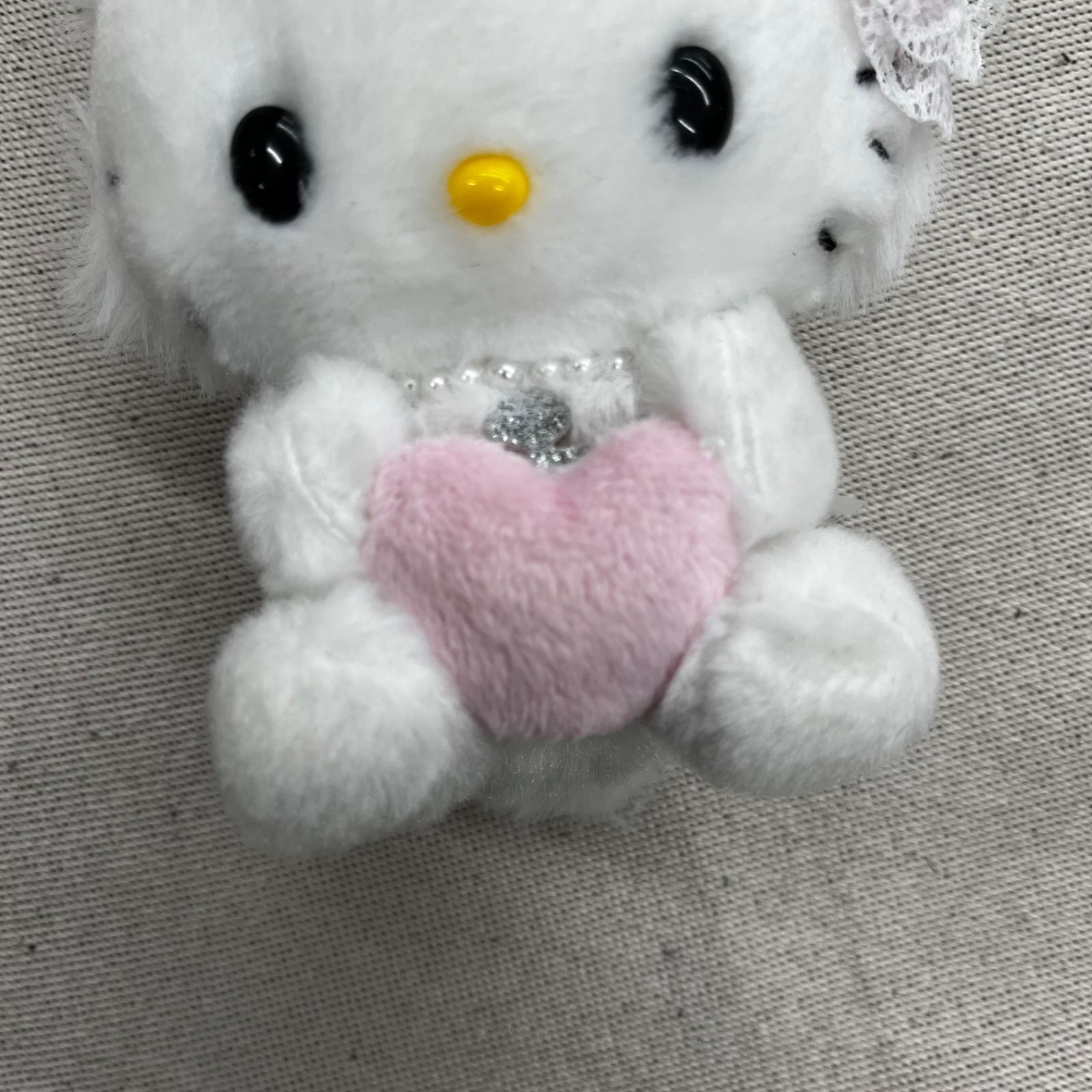 サンリオ Sanrio チャーミーキティ キーホルダー ふわふわハート