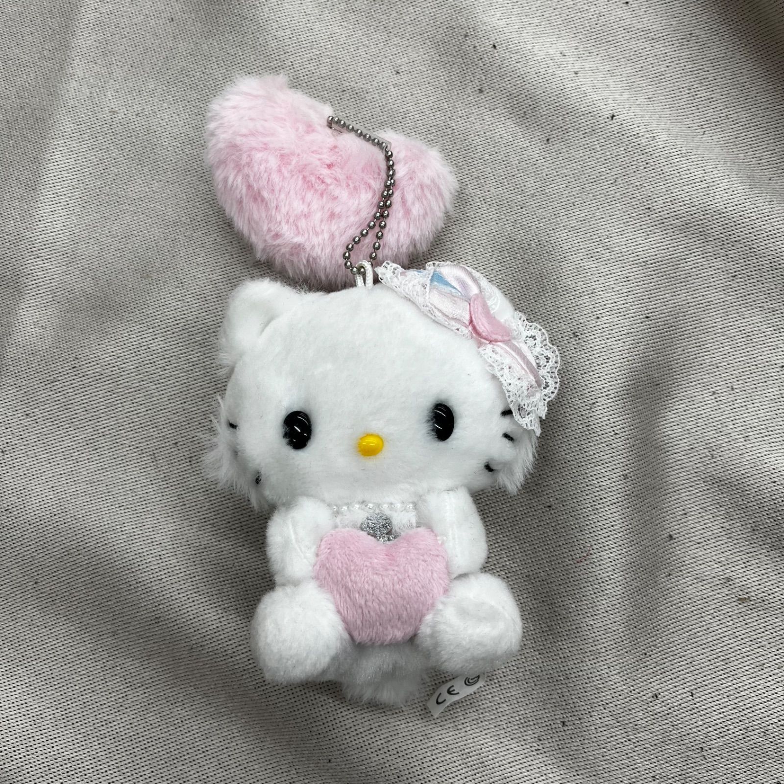 チャーミーキティ ハート付き キーチェーン サンリオ Sanrio チャーミーキティ キーホルダー ふわふわハート