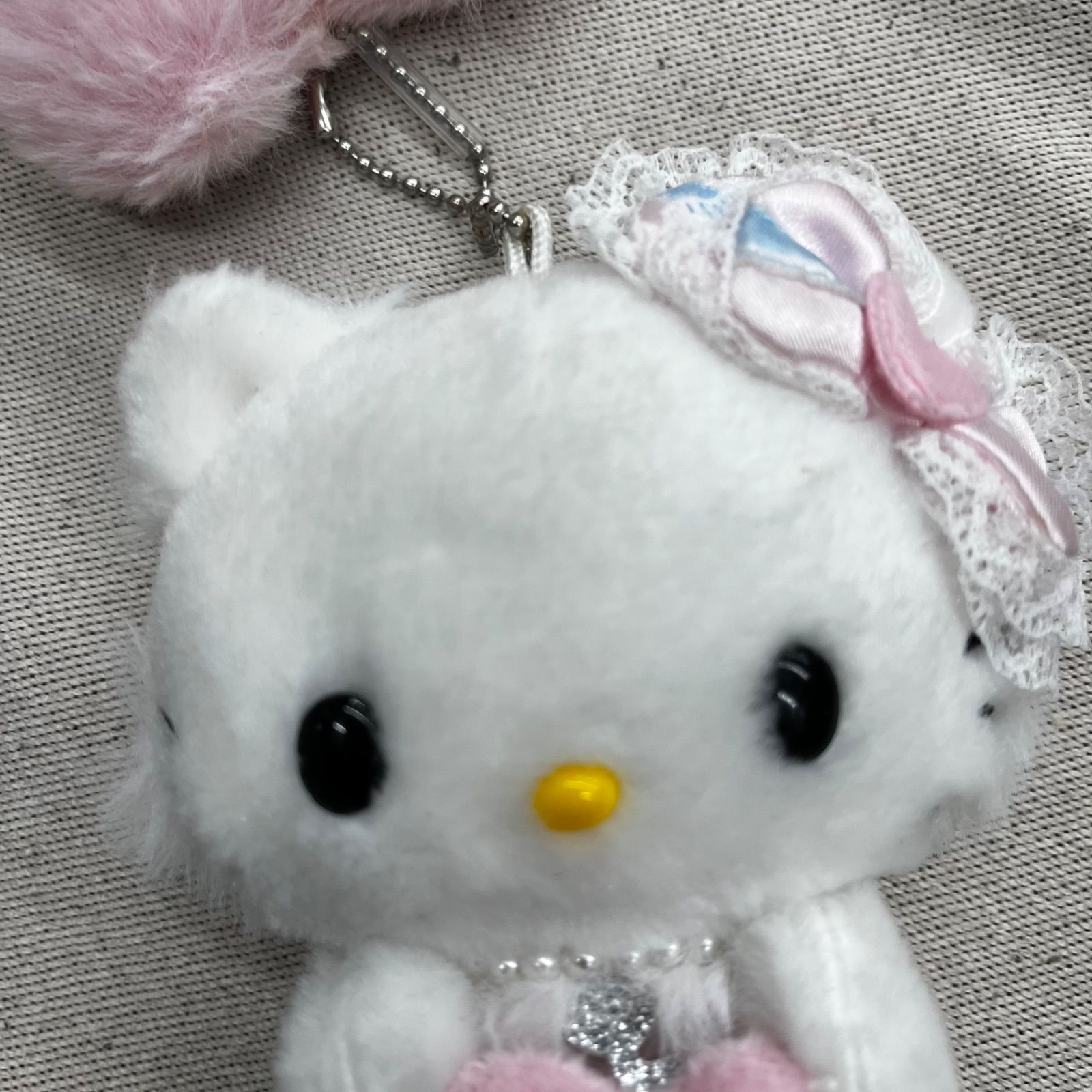 サンリオ Sanrio チャーミーキティ キーホルダー ふわふわハート
