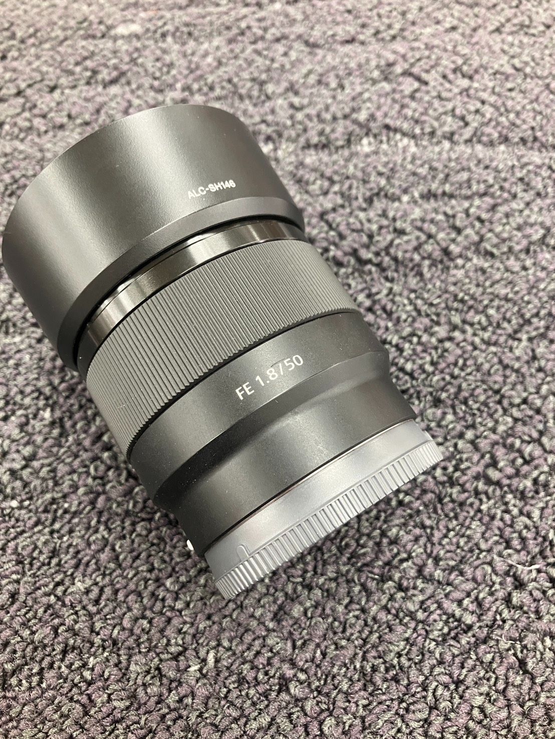 SONY FE 50mm F1.8 SEL50F18F 純正フード付 - メルカリ