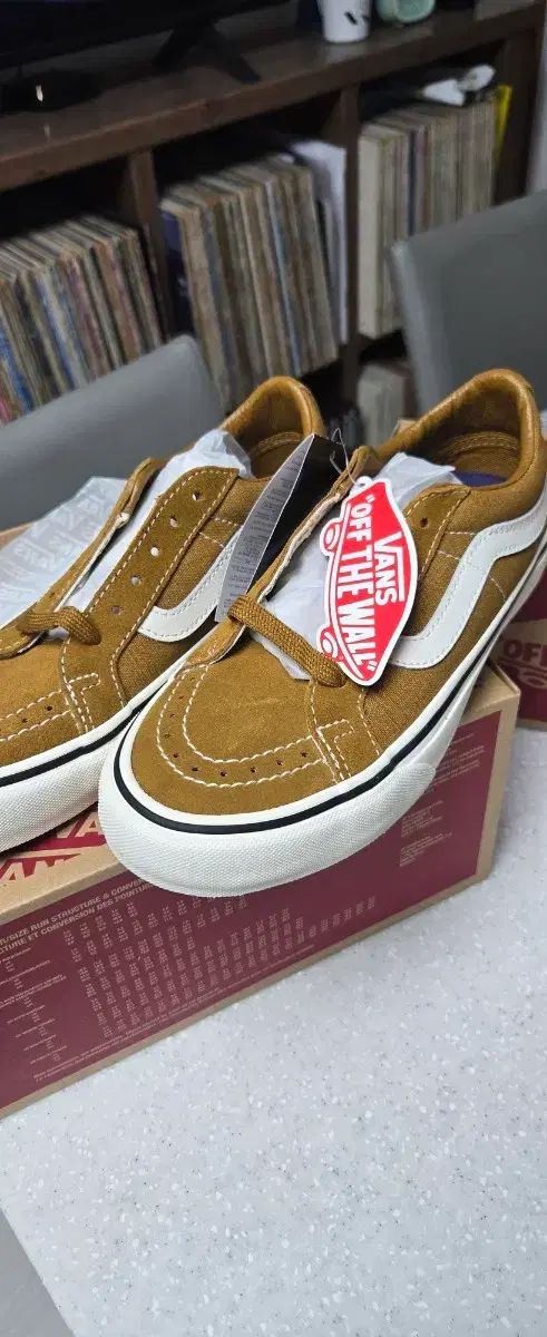 VANS ヴァンズ