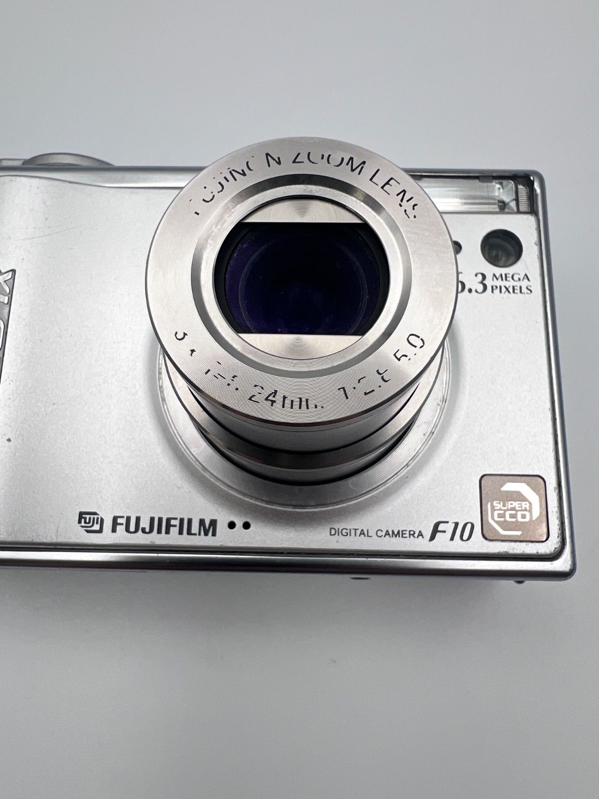 CAM92// Fujifilm FinePix F10 シルバー - メルカリ