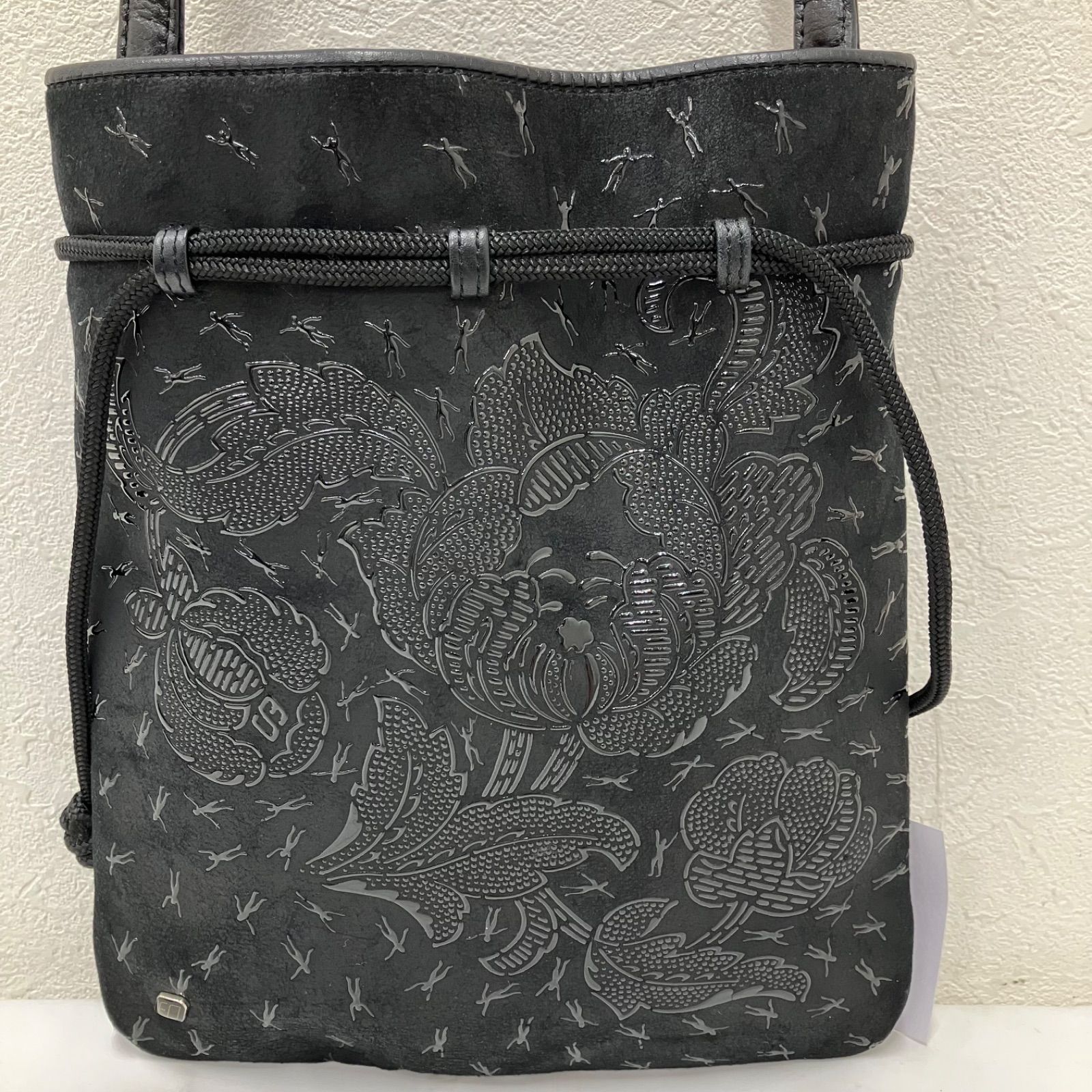 3655 印傳屋 INDEN-YA インデンヤ ショルダーバッグ ブラック系 黒 花