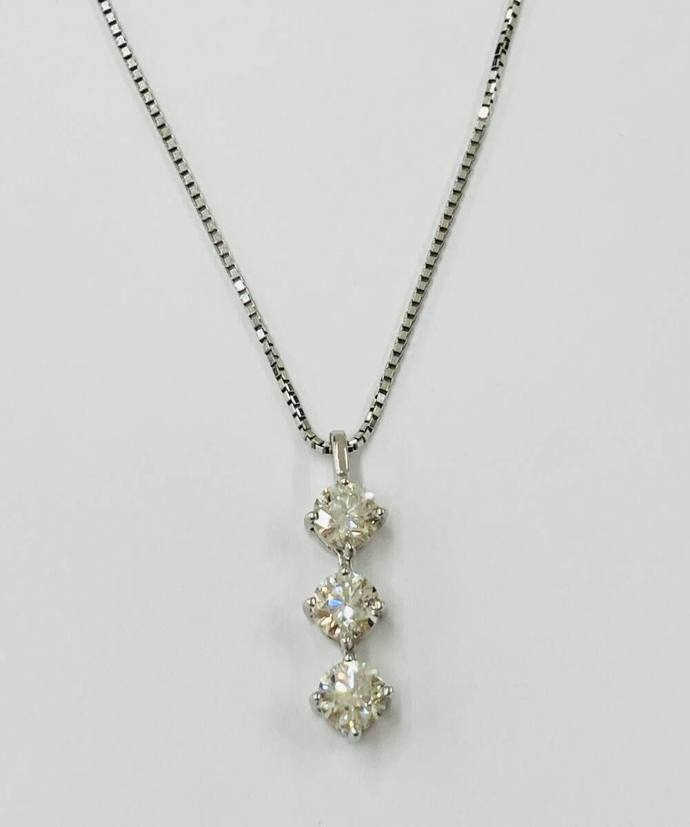 鑑別書付き Pt900 Pt850 45cm 4.1g ダイヤモンド 0.271ct 0.270ct 0.277ct 3連ダイヤ ネックレス プラチナ スライド式アジャスター
