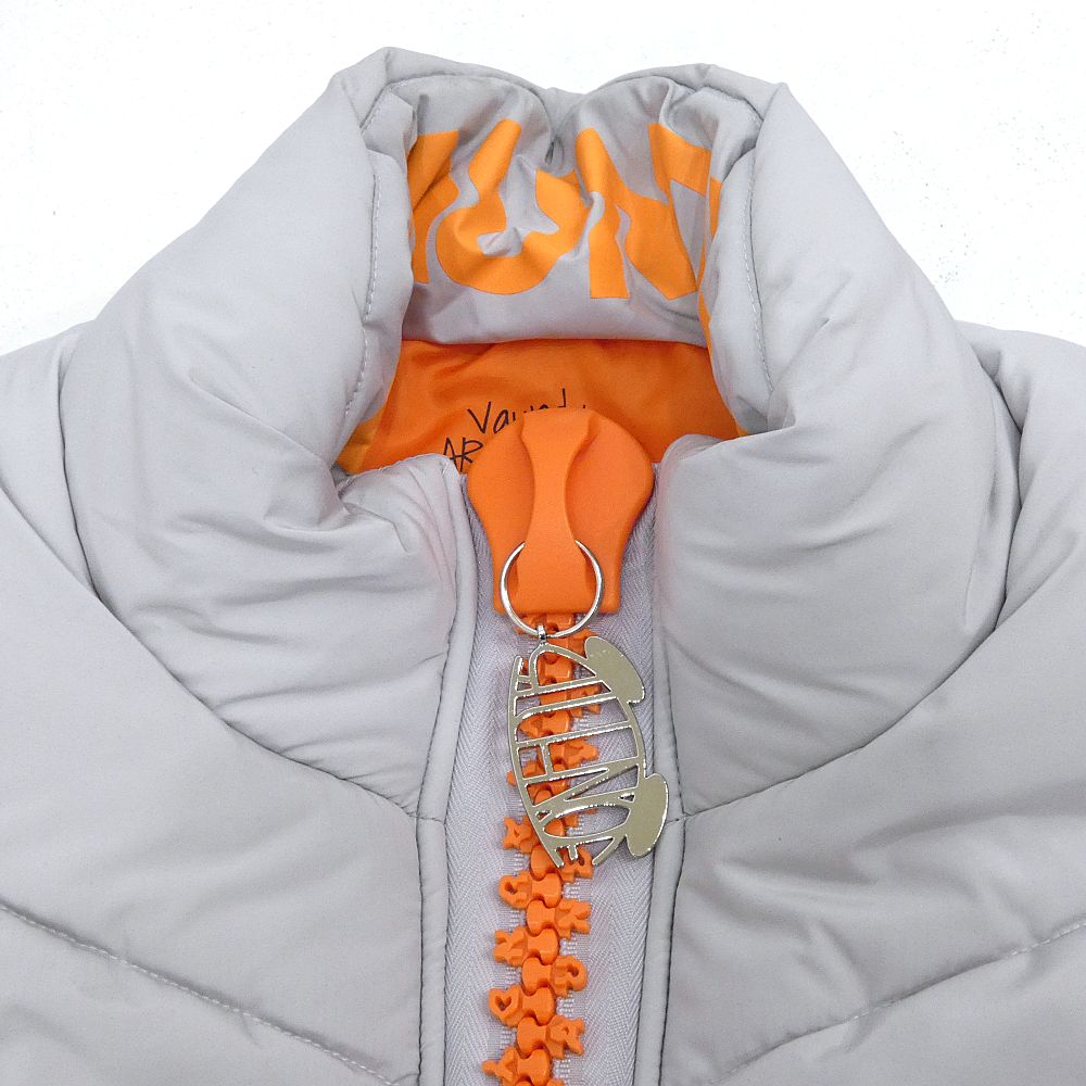 小牧店】VAUNDY Logo Down Vest SILENCE ダウンベスト Mサイズ 【I352