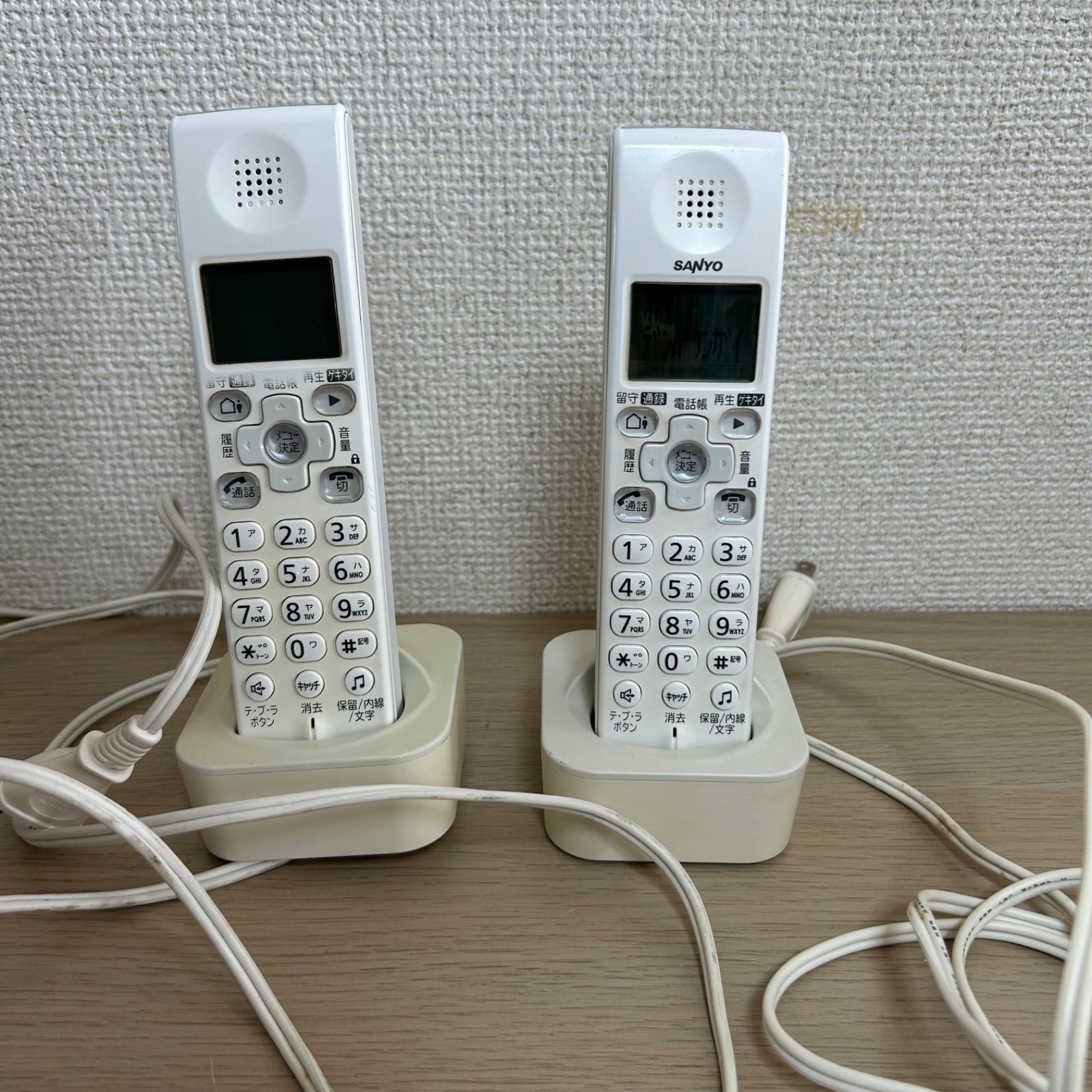 通電確認済】ジャンク品 2台セット SANYO 子機 TEL-SDJ4 充電台付 TEL