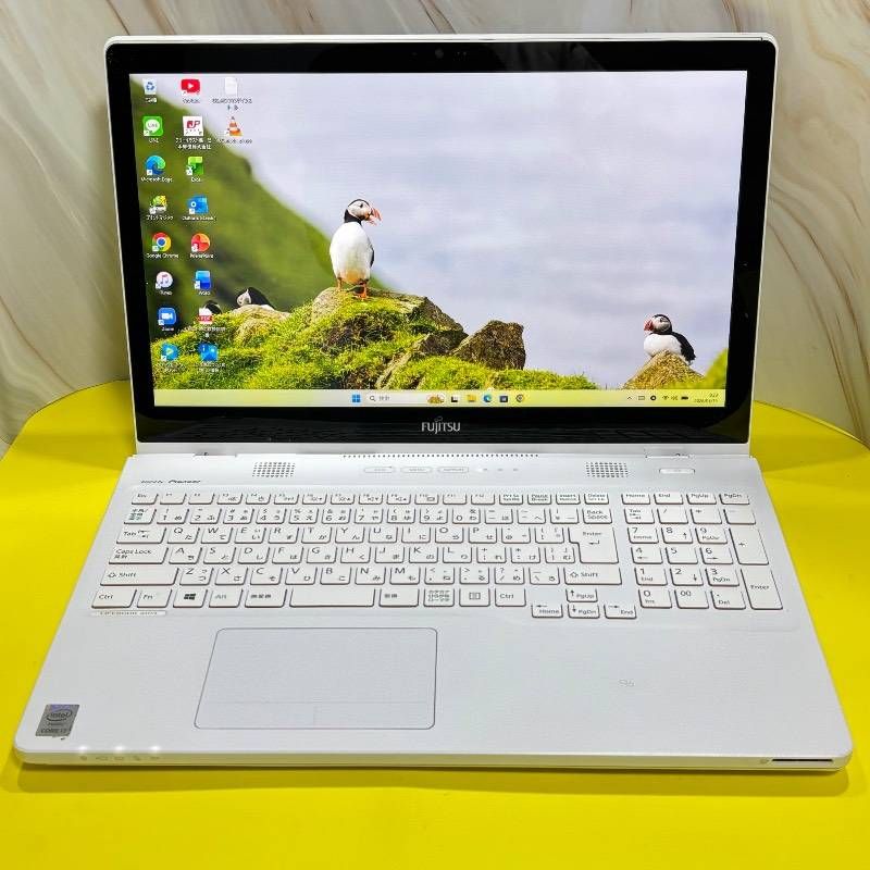 新品SSD/美品/core i7/メモリ8GB/カメラ/Office/Win11 超美品 Core i7/SSD/Win11/Office 富士通ノート - メルカリ