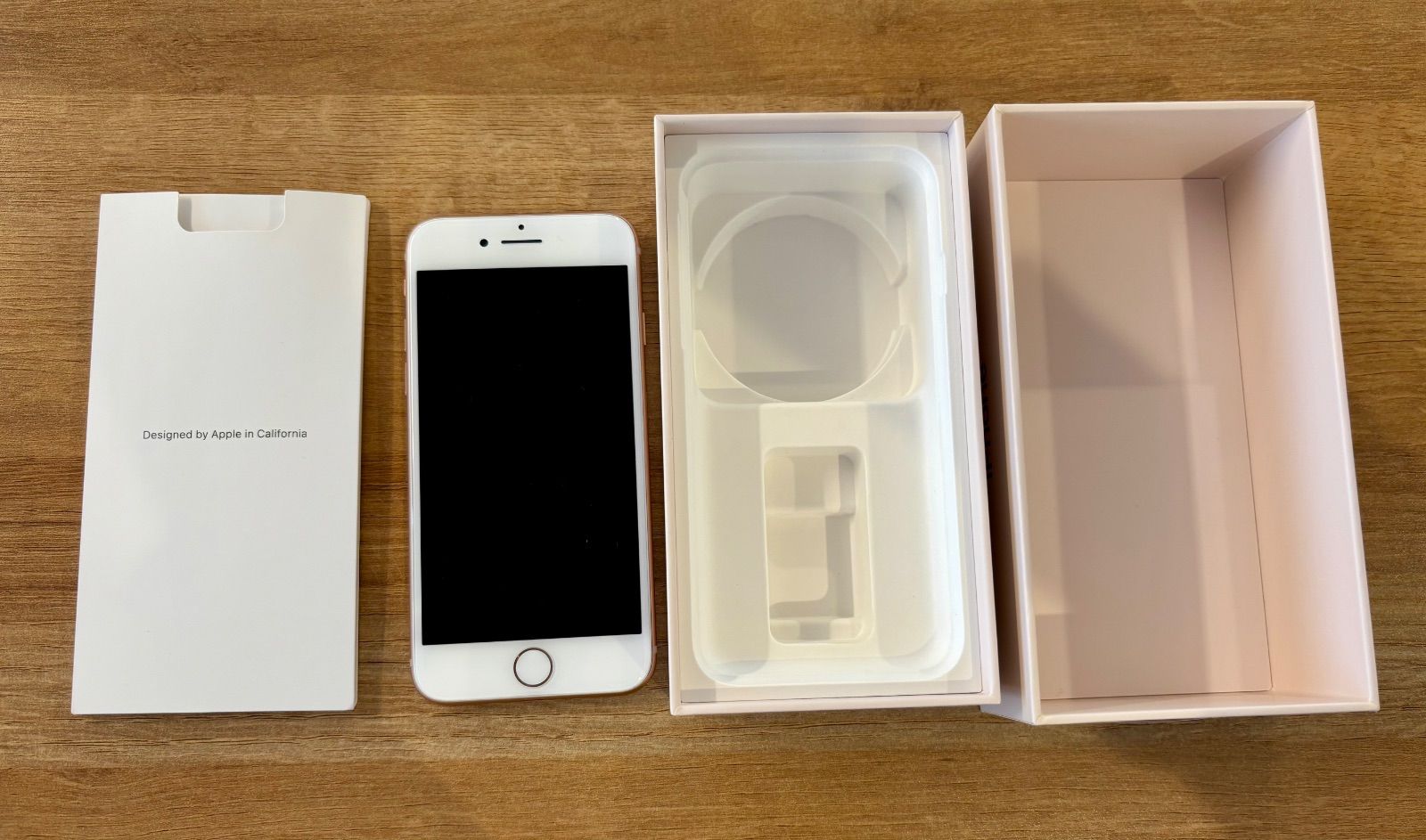 スマートフォン・携帯電話 【SIM解除済み】iPhone 8 Gold 64GB 2台