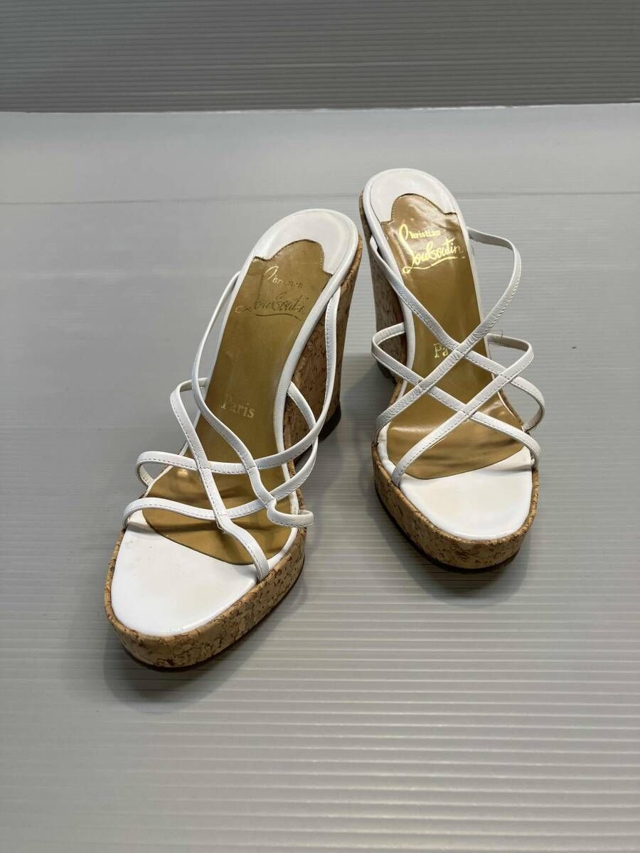 ☆ Christian Louboutin クリスチャンルブタン サンダル サイズ37