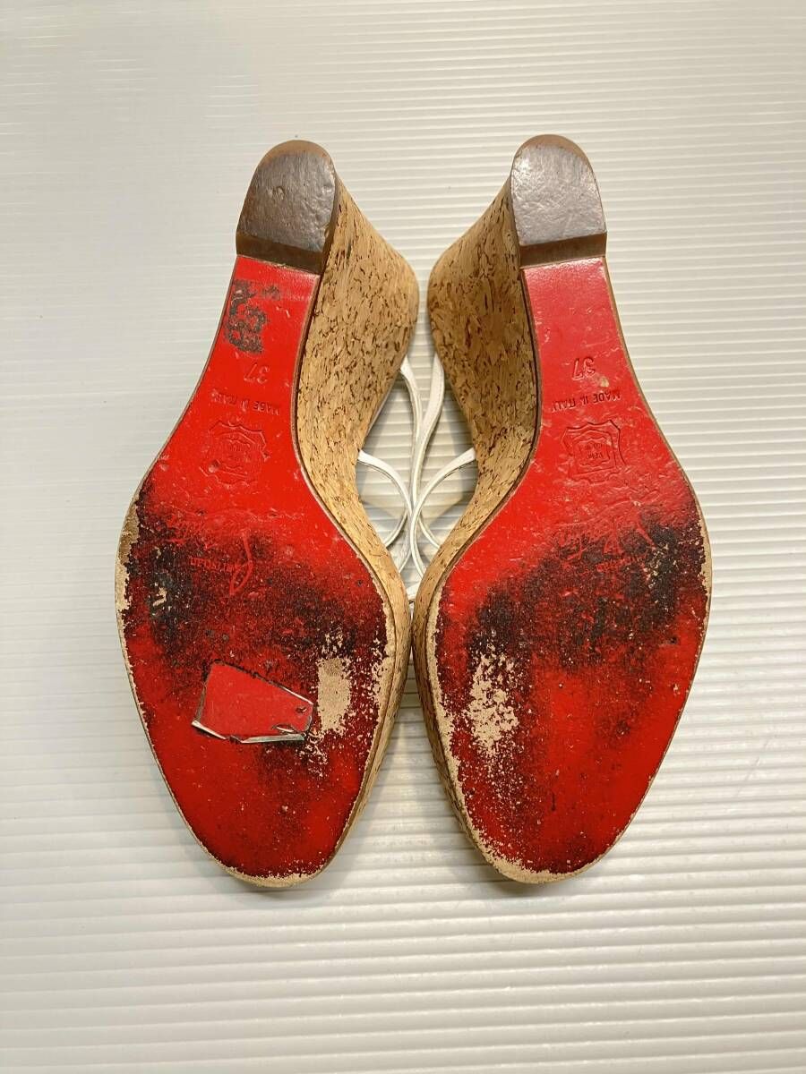 ☆ Christian Louboutin クリスチャンルブタン サンダル サイズ37