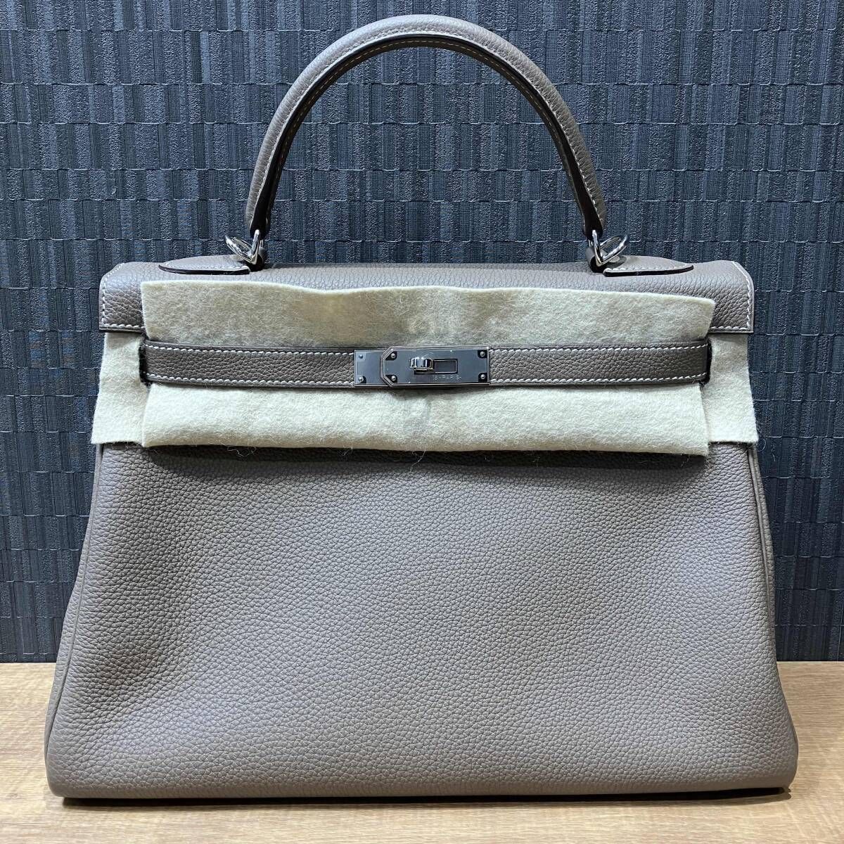 ブラック 【鑑定書付き】HERMES／ケリー32／エトゥープ／トゴ／D刻印／エルメス
