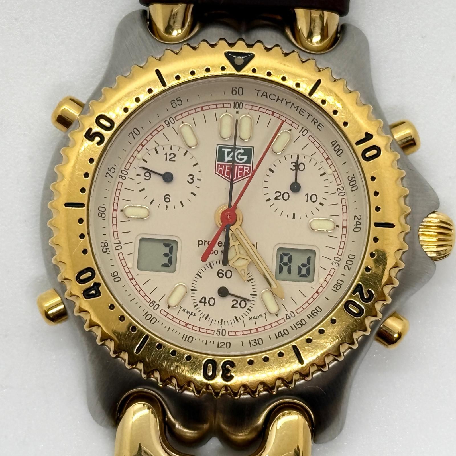 TAG HEUER タグホイヤー プロフェッショナル200m CG1123-0 ベージュ QZ メンズ 腕時計 稼働品
