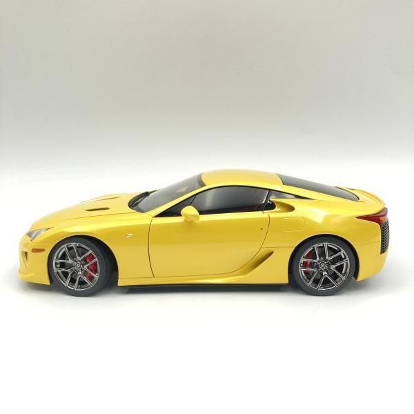 中古】オートアート 1/18 レクサス LFA(パール・イエロー)[6] - メルカリ