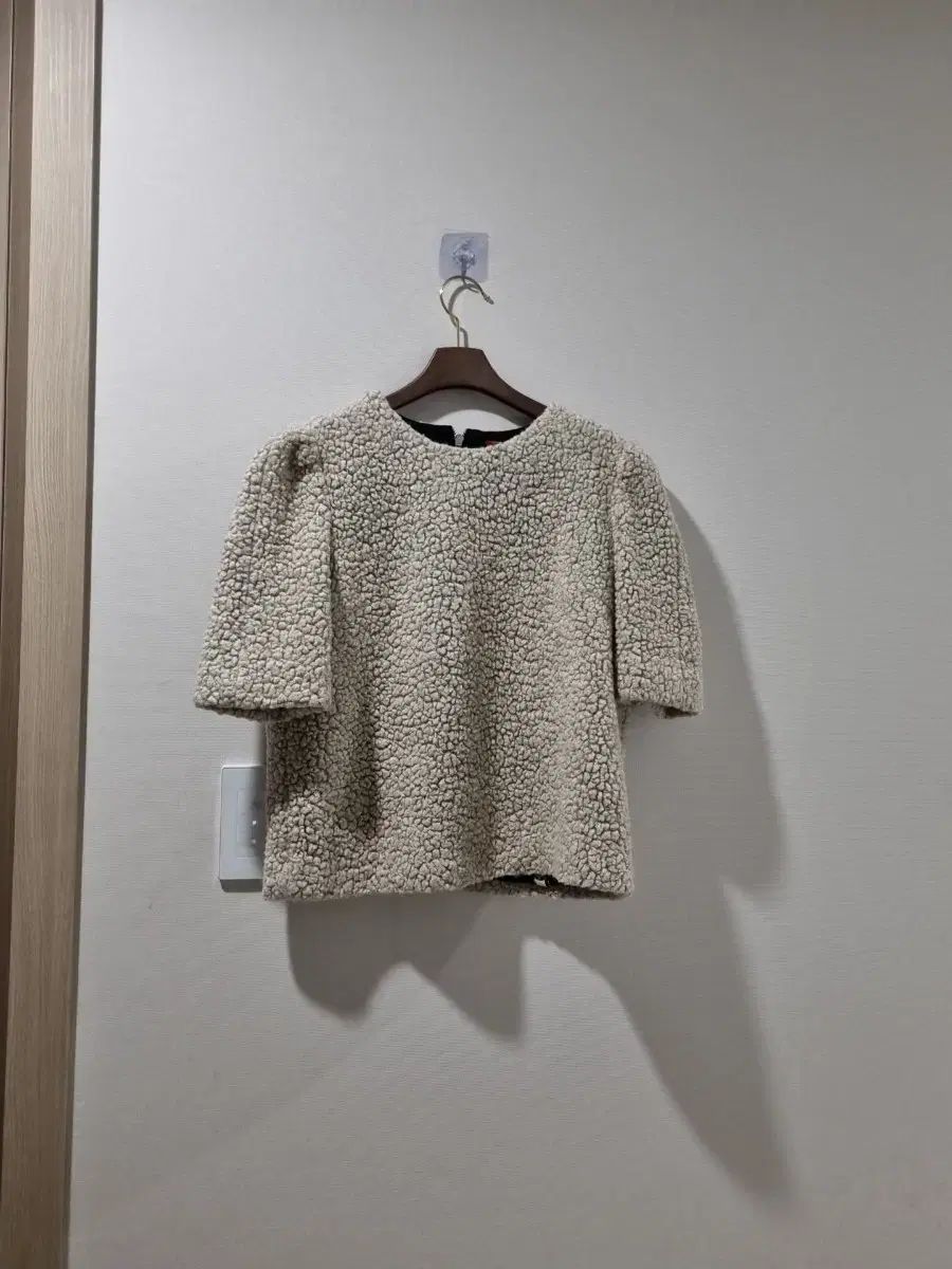 LUCKY CHOUETTE ラッキーシュエトゥ ブークレ トップス