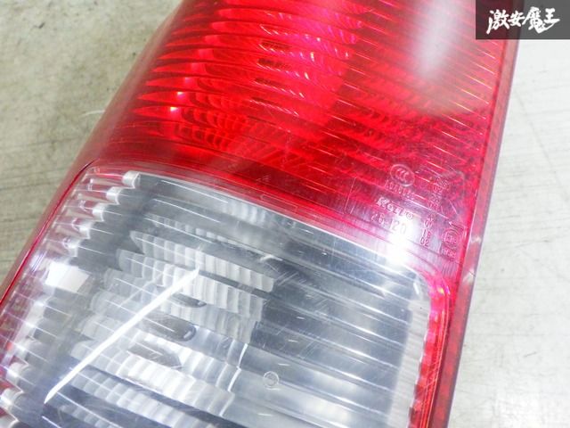 破損無し！】ハイエース 200系 前期 トヨタ純正テールランプ テール