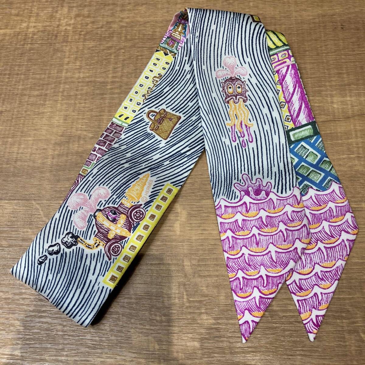 HERMES／ツイリー／SUPER SILK QUEST／エルメス／23AW／スーパーシルク 