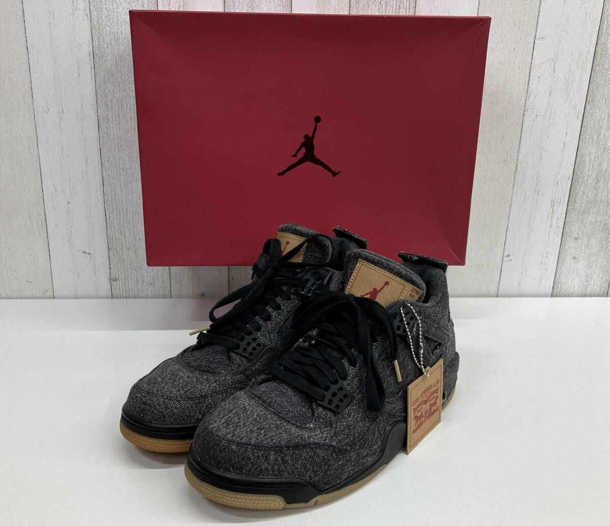 【FB鑑定済】Nike × Levi's／Air Jordan 4 'Black Denim' (LEVIS Tab)／AO2571-001／ナイキ リーバイス ／メンズ スニーカー ／27.5cm