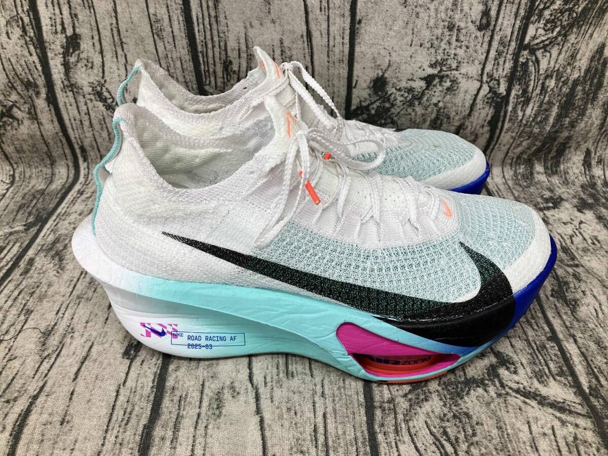 NIKE AIR ZOOM Alphafly 3 ランニングシューズ 26cm FD8311-104 - メルカリ
