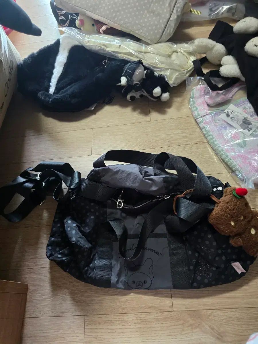 ハグユアースキン リラックマ ボストンバッグ