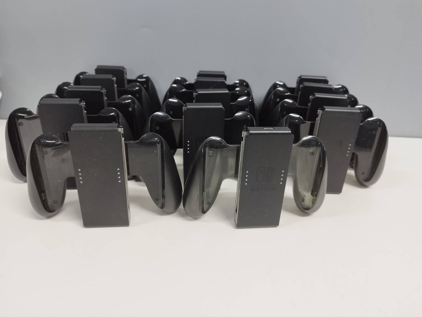 Nintendo Switch HAC-011/グリップ14個まとめ売り！-在庫有り 即納