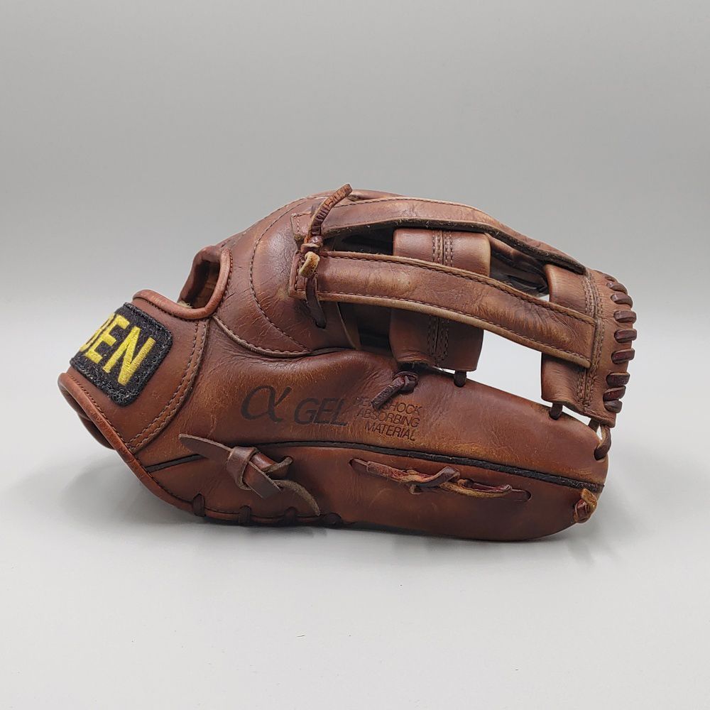 クリーニング済み (高校野球対応)】 BEN 硬式グローブ / 内野手用