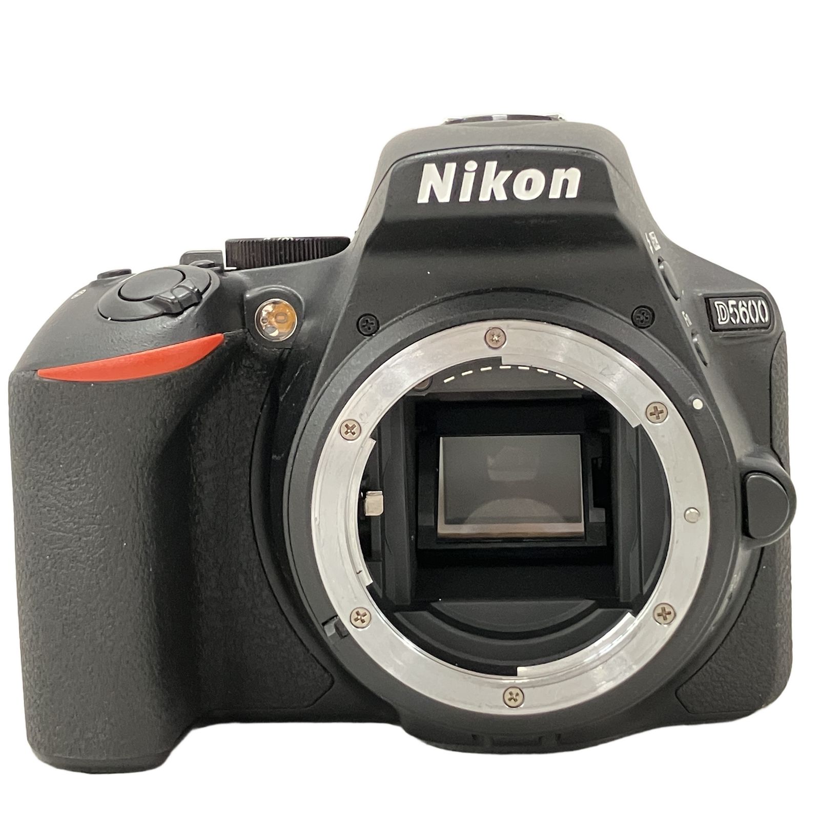 Nikon D5600 AF-P DX VR NIKKOR 18-55mm F3.5-5.6G レンズキット デジタル一眼 レフ カメラ ニコン 中古 H11204370 Nikon D5600 AF-P DX VR NIKKOR 18-55mm F3.5-5.6G レンズキット デジタル一眼 レフ カメラ ニコン 中古 H11204370