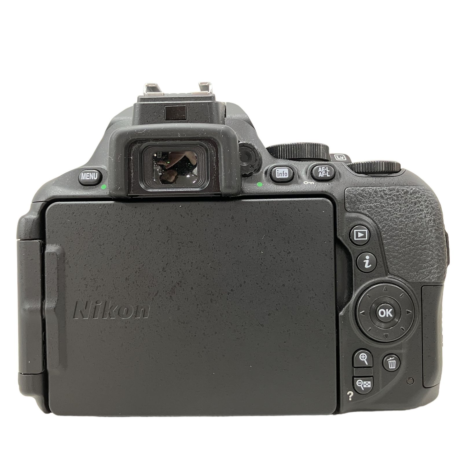 Nikon D5600 AF-P DX VR NIKKOR 18-55mm F3.5-5.6G レンズキット デジタル一眼 レフ カメラ ニコン 中古 H11204370 Nikon D5600 AF-P DX VR NIKKOR 18-55mm F3.5-5.6G レンズキット デジタル一眼 レフ カメラ ニコン 中古 H11204370